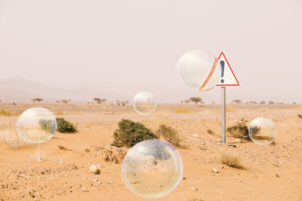 bubble-floating-in-exterior